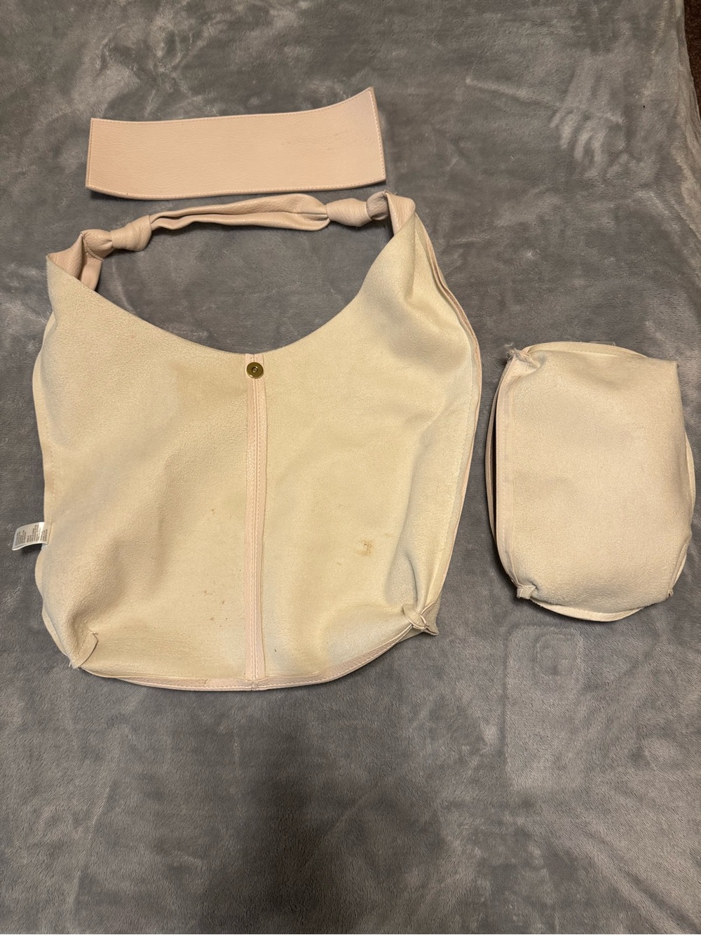 Anthropologie Love Knot Slouchy Bag in Cream - Picture 7 of 15